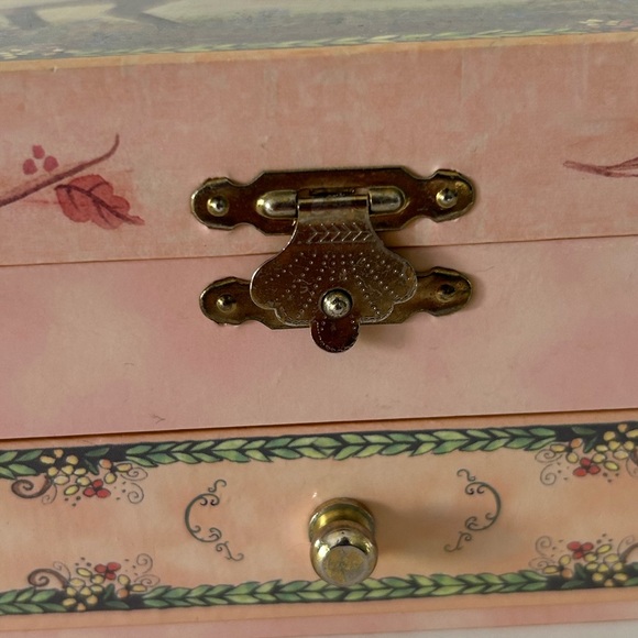 Vintage Horse Stallion Stable Music Box - Picture 14 of 17